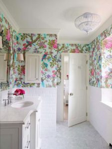 Add some color to your bathroom with some vibrant tropical bird wallpaper! Accent with blue or pink flowers to complete this look.