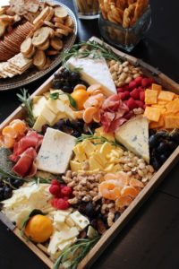Rustic Cheese and Fruit Tray Recipe for Fall Entertaining