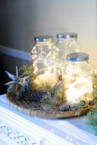 These 18 DIY Christmas Mason Jar Gifts And Decorating Ideas Are So Delightful! I want to make them all!
