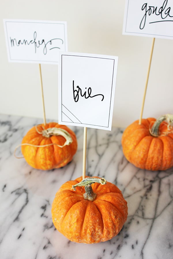 Place Marker Pumpkins DIY for Fall Weddings