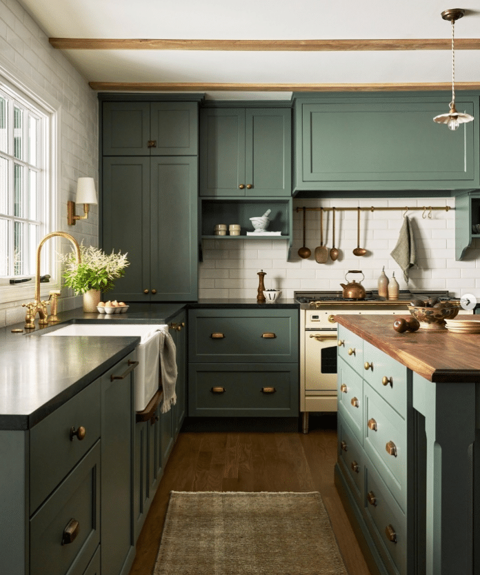 Green Kitchen Cabinet Ideas That're a Home Cook's Dream