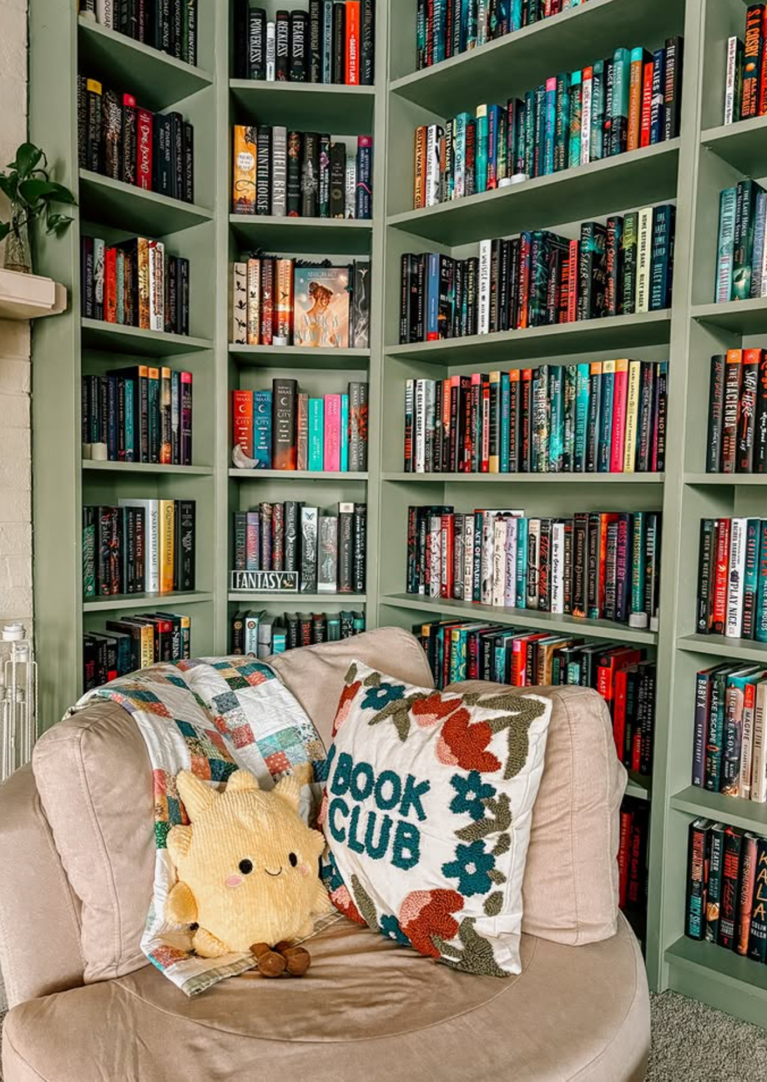 Home Library Ideas for The Ultimate Book Lover's Sanctuary