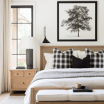 Black and White Bedroom Decor