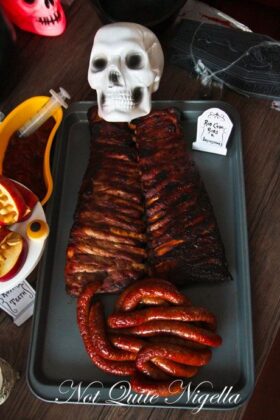 25 Halloween Dinner Recipe Ideas for a Spooky Feast