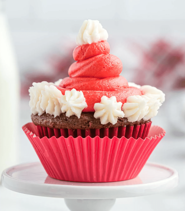 34 Cozy Christmas Cupcake Ideas