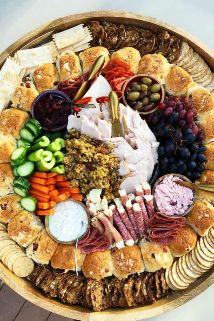 30 Thanksgiving Charcuterie Board Ideas That'll Impress Guests