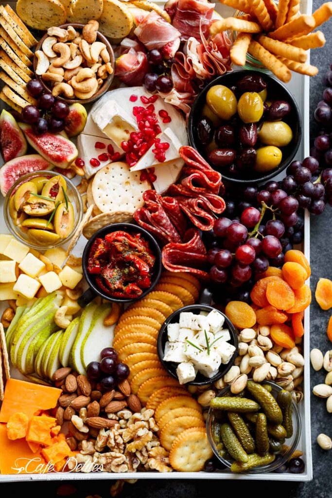 30 Thanksgiving Charcuterie Board Ideas That'll Impress Guests
