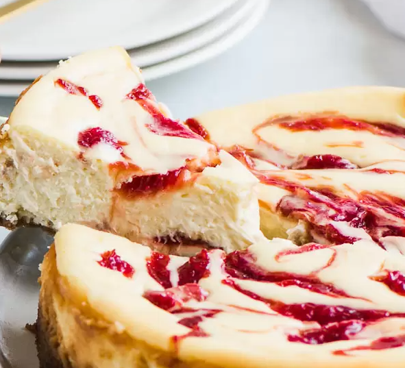 Sweet, Tart, & Delicious Rhubarb Recipes to Try This Season