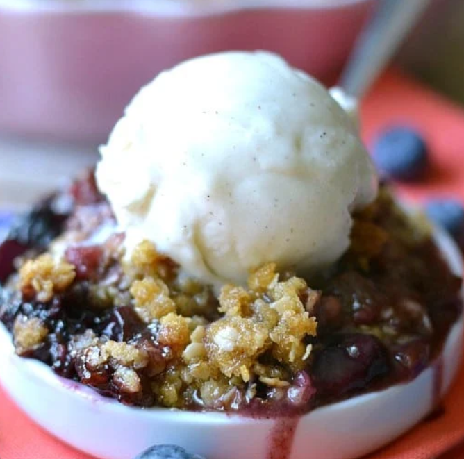 Sweet, Tart, & Delicious Rhubarb Recipes to Try This Season