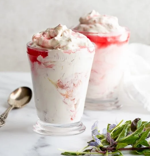 Sweet, Tart, & Delicious Rhubarb Recipes to Try This Season