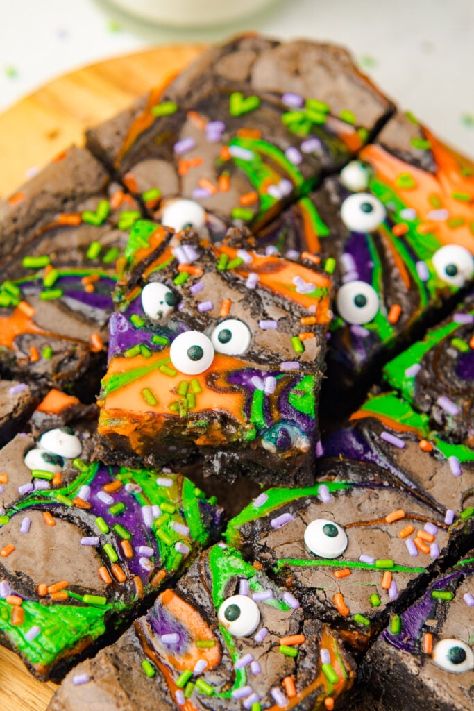 42 Best Halloween Desserts That're Scary Good