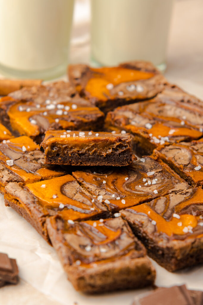 These pumpkin swirl brownies combine a rich, fudgy chocolate base with a creamy, spiced pumpkin cheesecake swirl for the ultimate fall dessert. Easy to make and irresistibly delicious, they’re perfect for sharing at gatherings or enjoying as a cozy autumn treat.