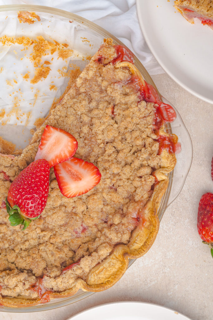 Strawberry Crumble Pie