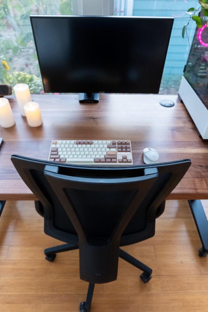 UPLIFT V3 Standing Desk Review