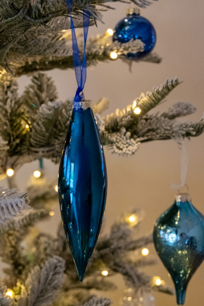 White & Blue Christmas Tree (Snowflake Theme)