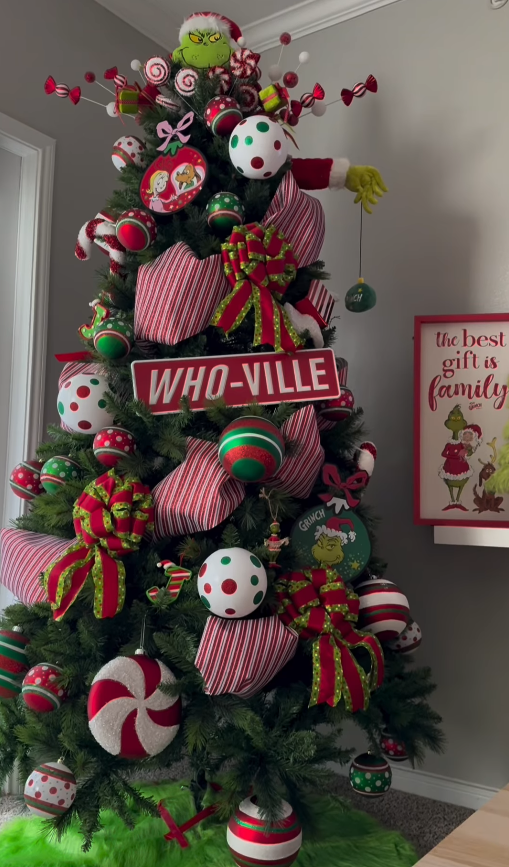 18 Whimsical Grinch Christmas Tree Ideas That'll Bring Out Your Inner Who