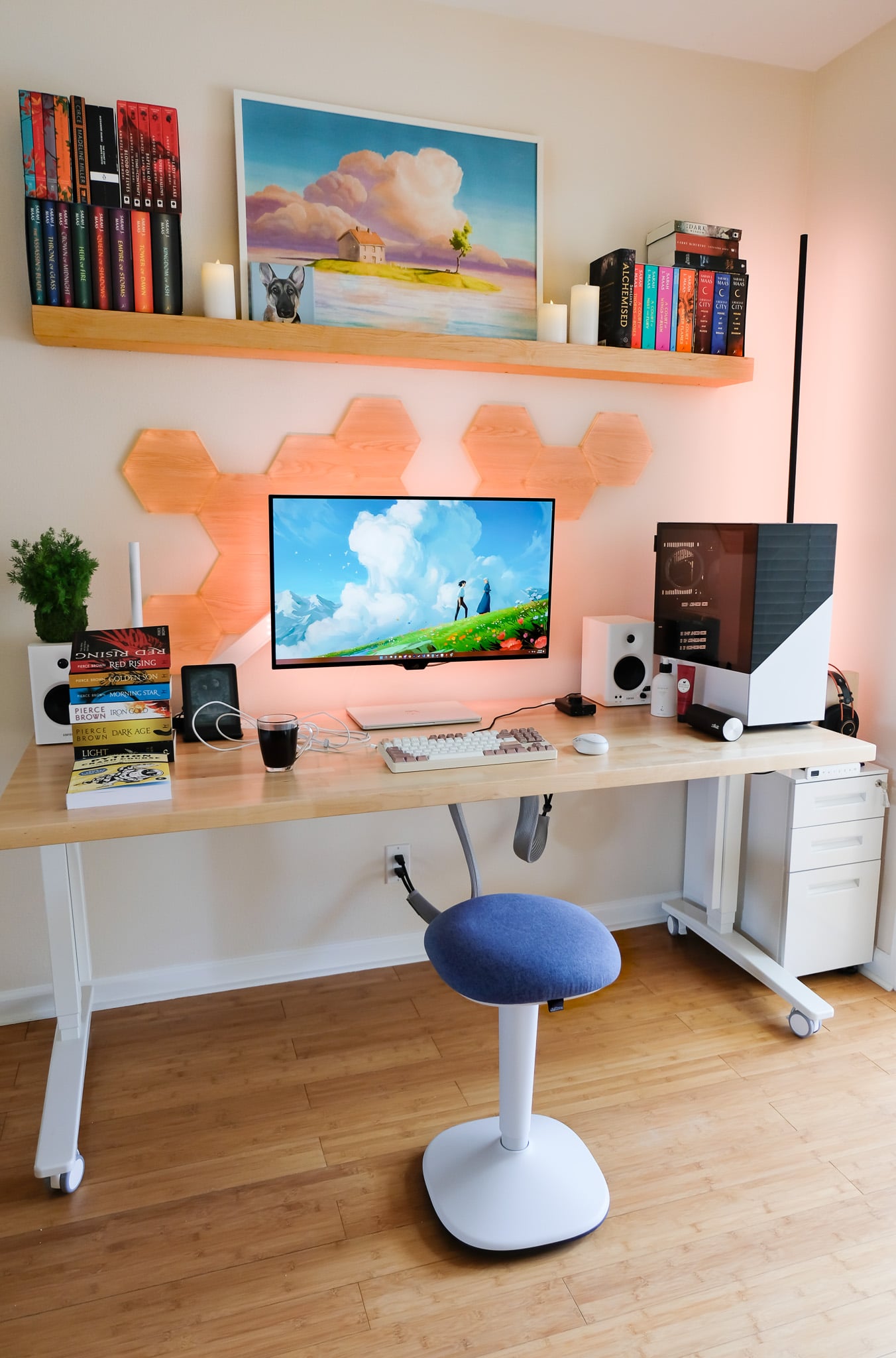 Office Organization Tips - Aesthetic Desk Setup