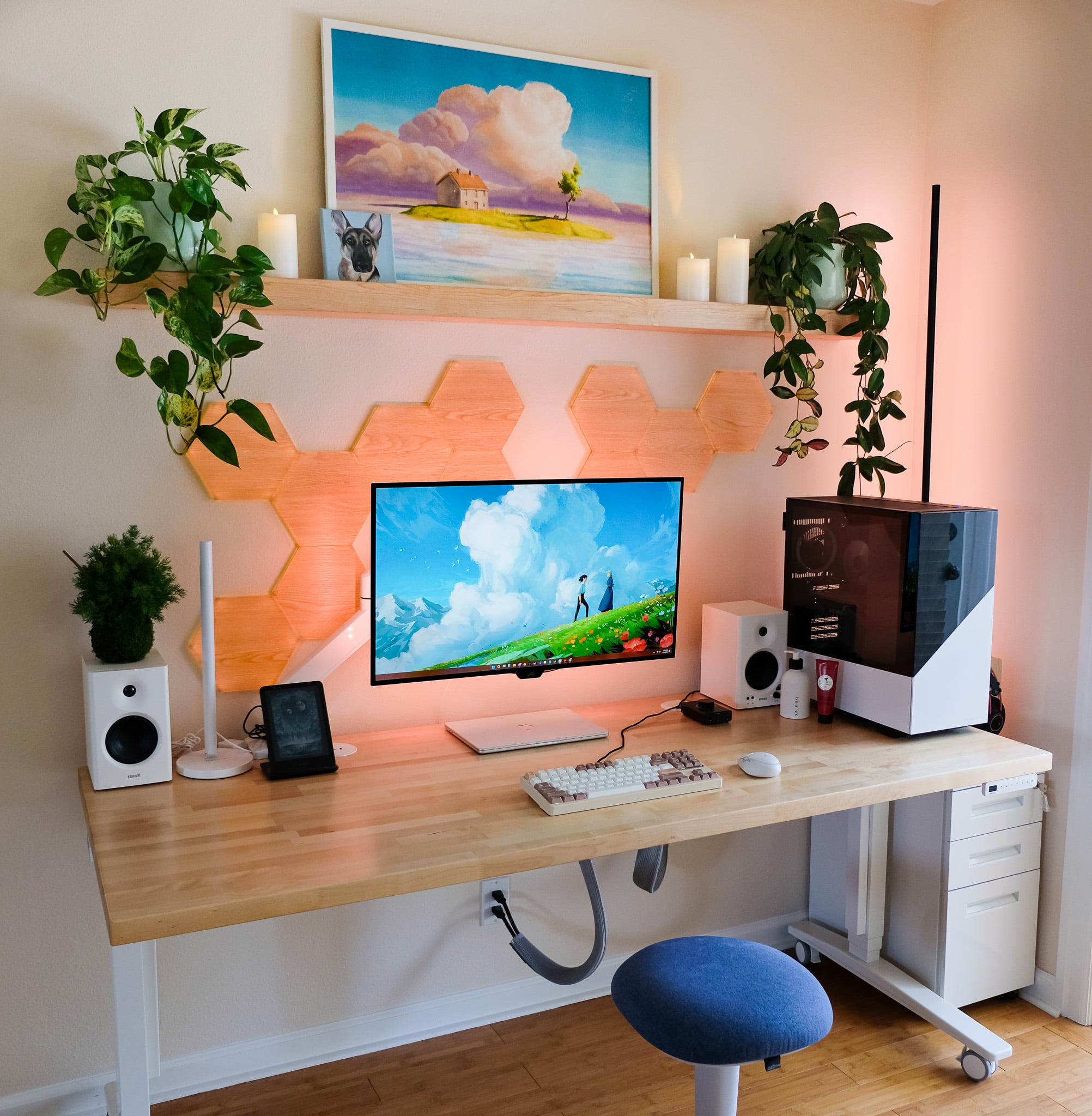 Office Organization Tips - Aesthetic Desk Setup