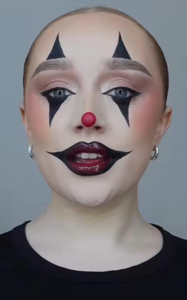 30 Halloween Clown Makeup Ideas for Women