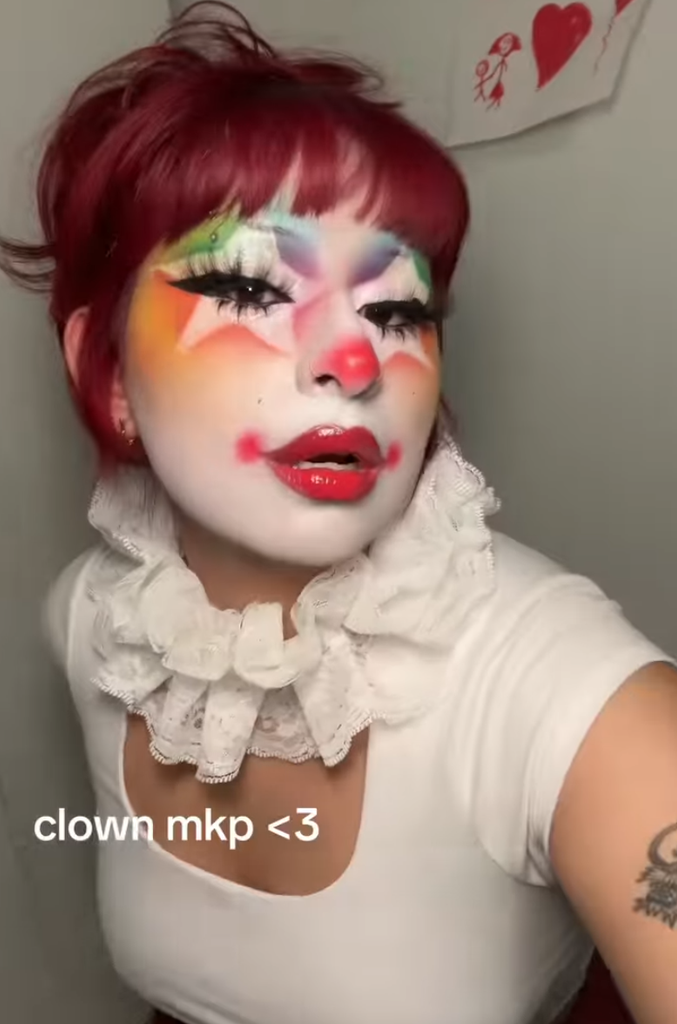30 Halloween Clown Makeup Ideas for Women