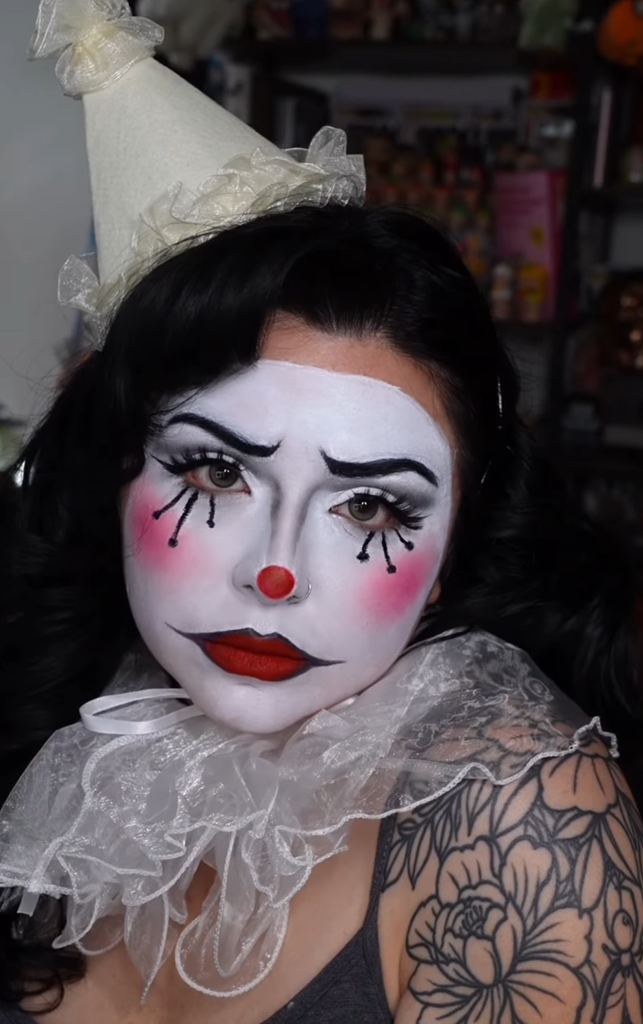 30 Halloween Clown Makeup Ideas for Women