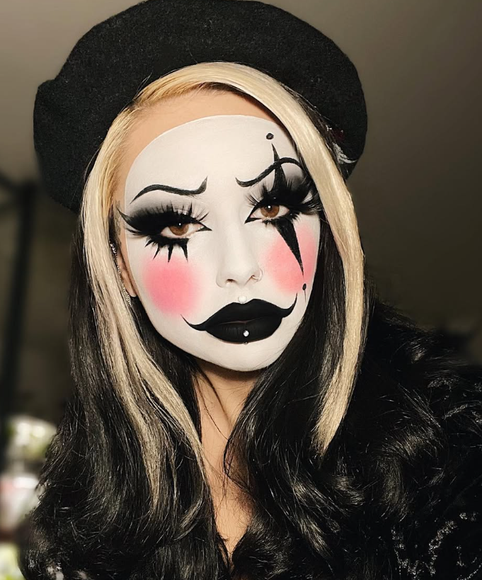 30 Halloween Clown Makeup Ideas for Women
